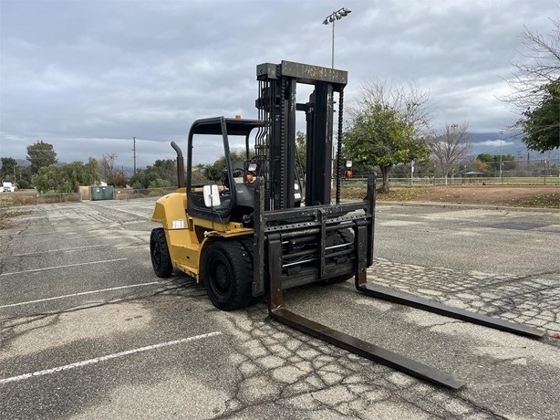 Freightelevator Caterpillar P20000