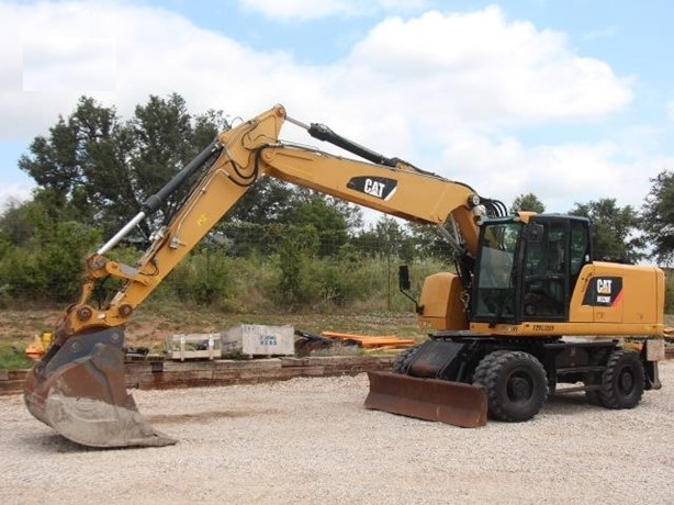 Excavadora Sobre Ruedas CATERPILLAR M320