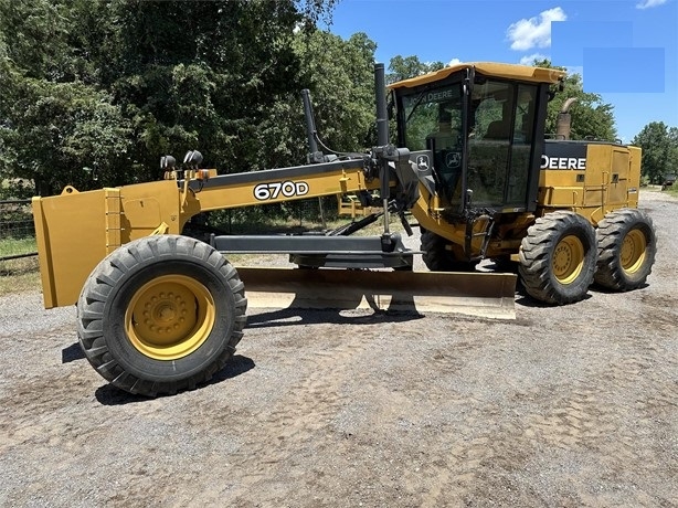 Motor Graders Deere 670D