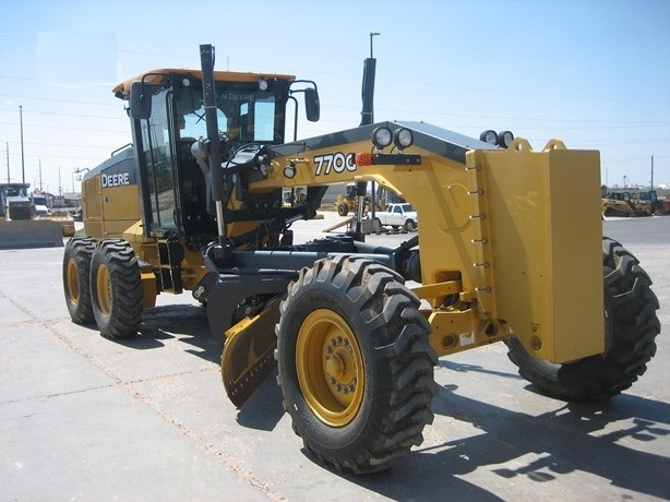 Motoconformadoras DEERE 770G