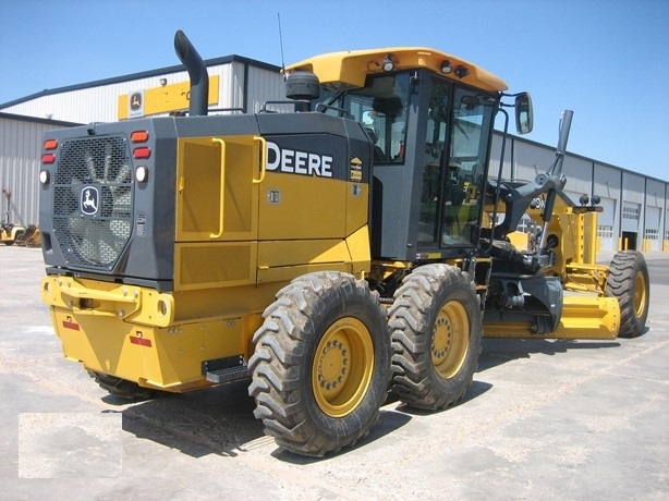 Motoconformadoras Deere 770G seminueva en perfecto estado Ref.: 1728421409129189 No. 3