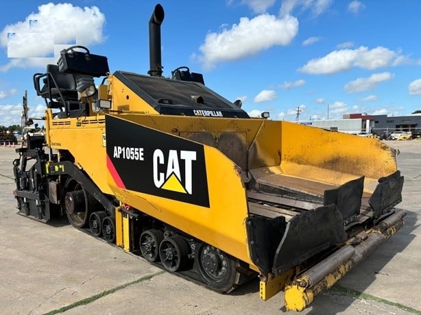 Pavimentadoras Caterpillar AP-1055E