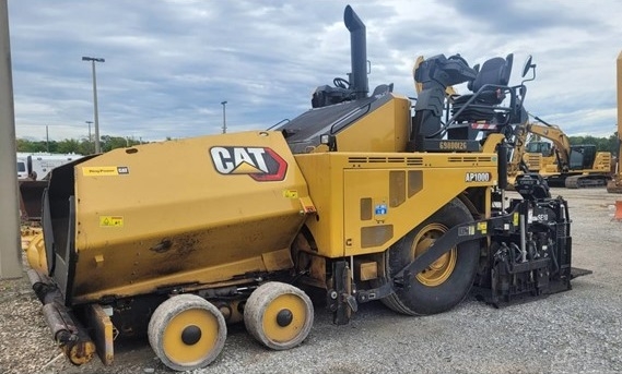 Pavers Caterpillar AP-1000