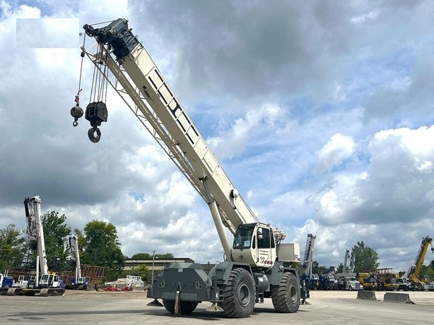 Cranes TEREX RT555