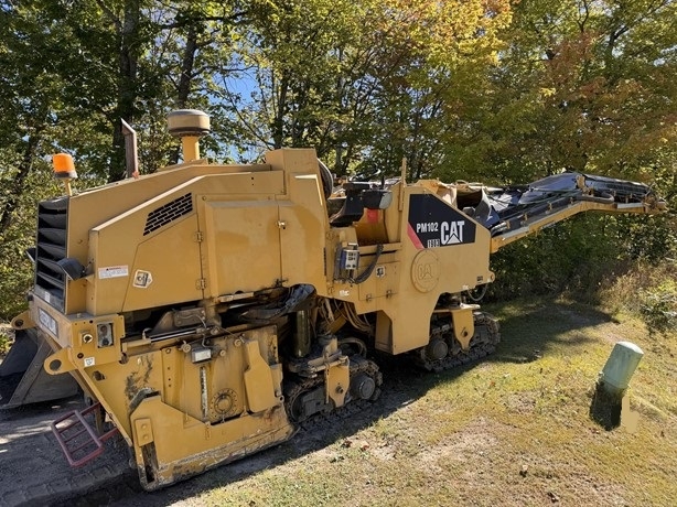 Recicladoras Caterpillar PM-102