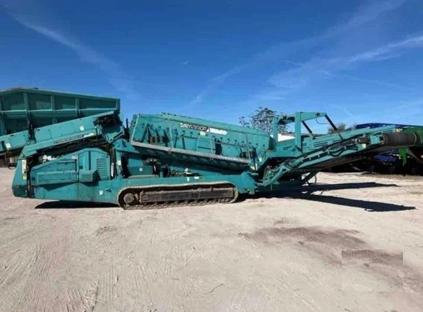 Cribas Powerscreen WARRIOR 1800 usada Ref.: 1730922688478540 No. 2