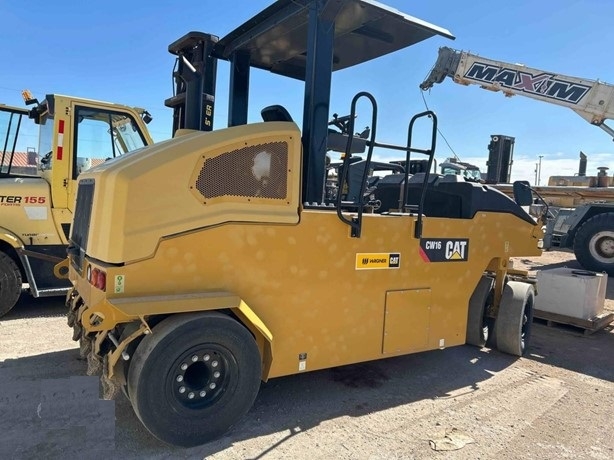 Compactadora Con Llantas Caterpillar CW16 en venta, usada Ref.: 1731617955854137 No. 3