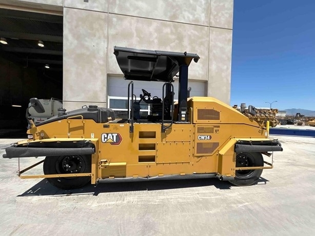 Compactadora Con Llantas Caterpillar CW34 en optimas condiciones Ref.: 1731619677605983 No. 3