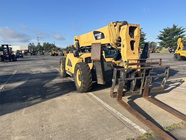 MANIPULADOR TELESCOPICO / CATERPILLAR / TL1055 