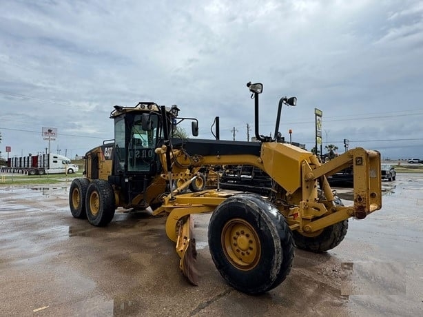 Motoconformadoras Caterpillar 12M de medio uso en venta Ref.: 1732818746371872 No. 2