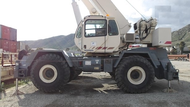 Gruas Terex RT555 de segunda mano Ref.: 1734461789637288 No. 2