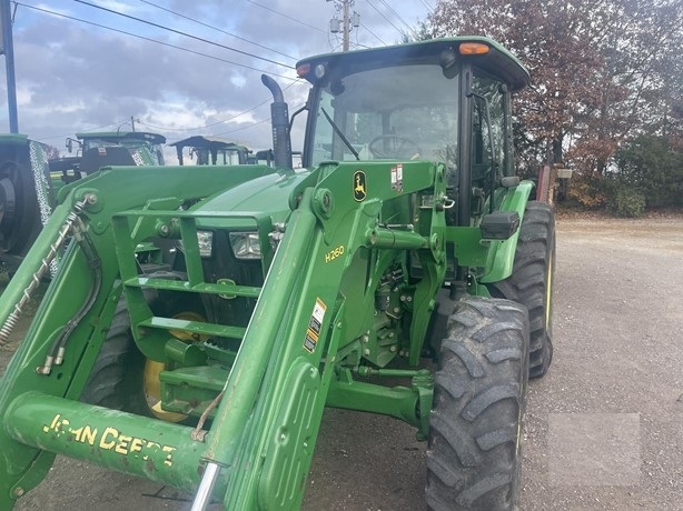 Agricultura Maquinas Deere 5100E de segunda mano Ref.: 1736971905223144 No. 3