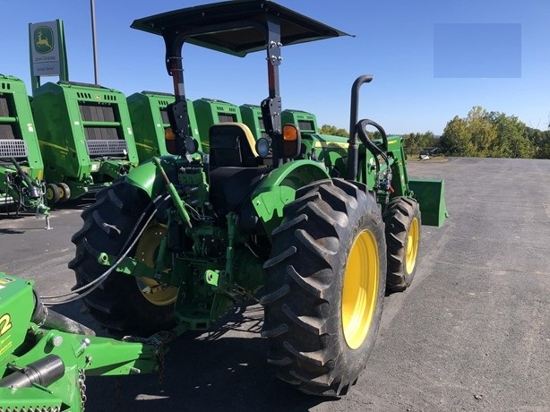 Agricultura Maquinas Deere 5100E de segunda mano en venta Ref.: 1736975784364765 No. 4