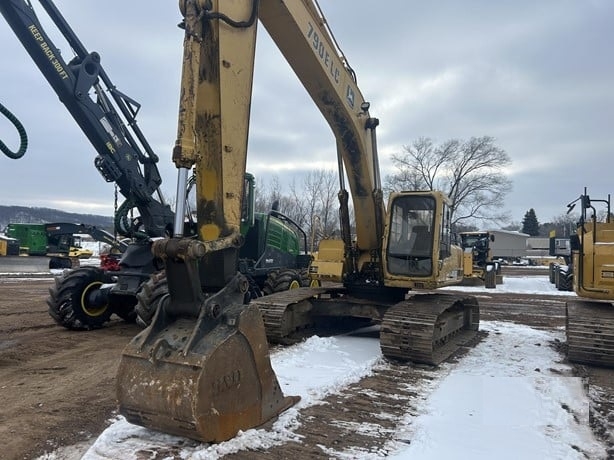 Excavadoras Hidraulicas DEERE 790E