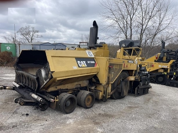 Pavimentadoras Caterpillar AP-1000D usada a buen precio Ref.: 1741975543097590 No. 2